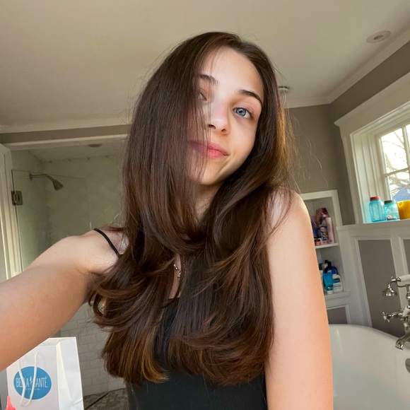 Meet your Posher, Greater Purpose - Picture 2 of 2